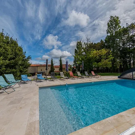 Pensjonat Au Clos Des Dely - D Hotes 