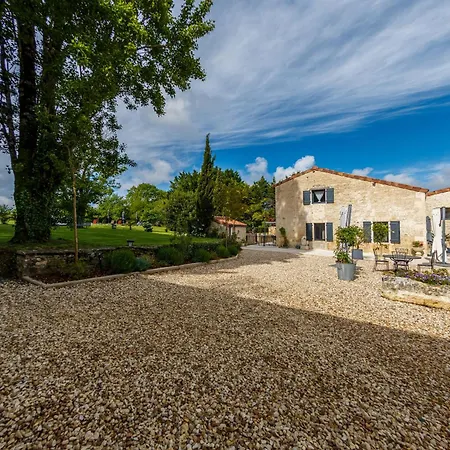 Pensjonat Au Clos Des Dely - D Hotes 