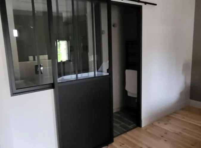 Au Clos Des Dély - D Hôtes Référence Climatisée Mareuil (Charente)