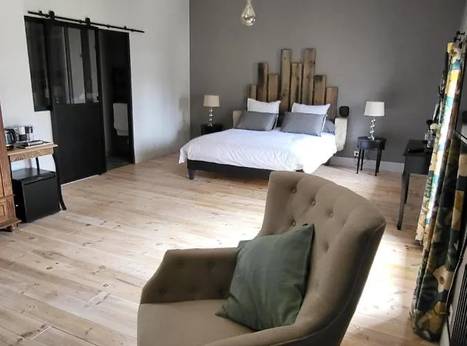 Au Clos Des Dély - D Hôtes Référence Climatisée Pensión Mareuil (Charente)