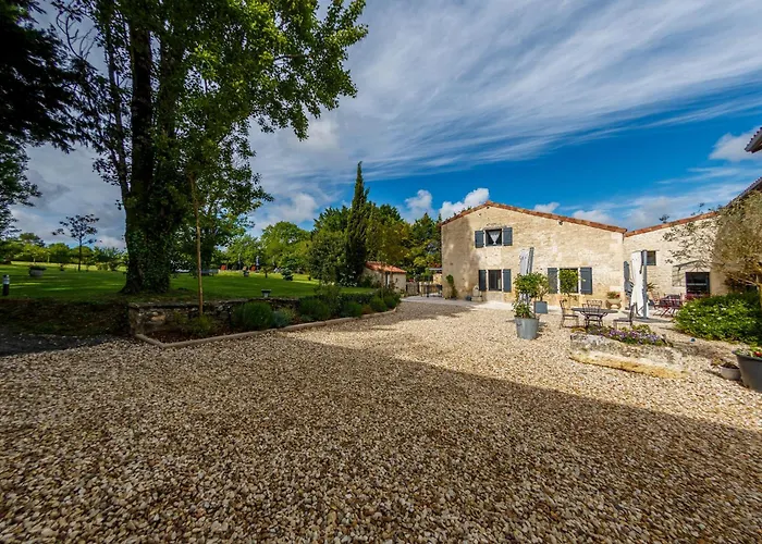 Pensión Au Clos Des Dély - D Hôtes Référence Climatisée