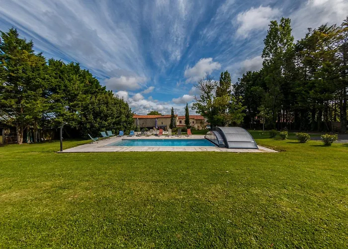 Pensión Au Clos Des Dély - D Hôtes Référence Climatisée