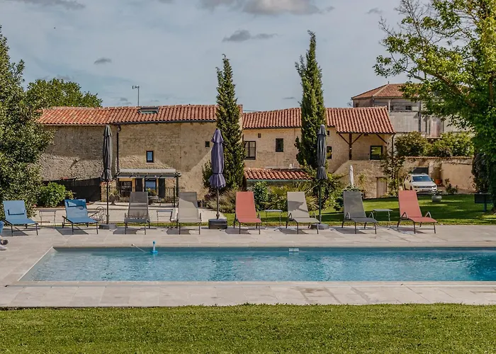 Pensión Au Clos Des Dély - D Hôtes Référence Climatisée